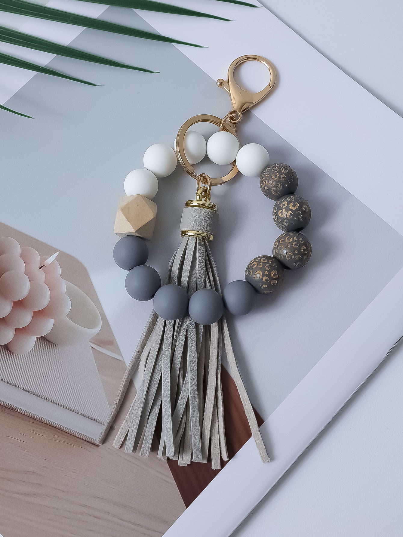 Wholesale Printed wooden bead bracelet with tassel wrist keychain